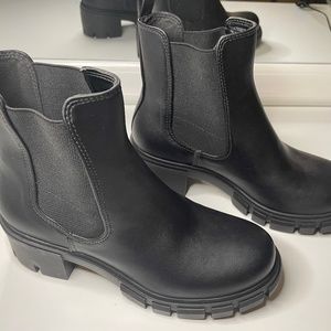 Madden Girl Tessa Boots